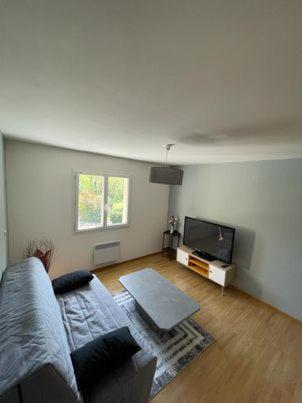 Appartement Le Domaine Des Libellules Proche Walibi Corbelin Eksteriør billede